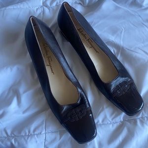 Vintage! Salvatore Ferragamo Pumps -dark brown
